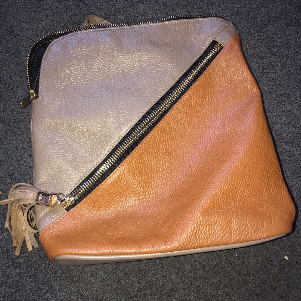 Authentic Leather backpack - Picture 4 of 4